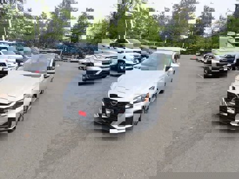 Used 2023 Nissan Altima 2.5 SV image 1