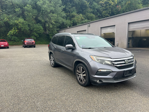 Used 2016 Honda Pilot Touring image 5