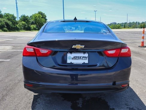 Used 2023 Chevrolet Malibu LT image 4