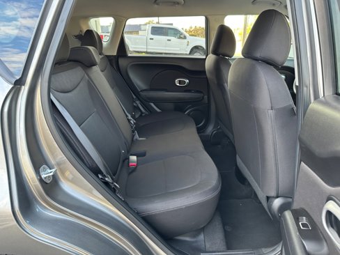 Used 2019 Kia Soul image 13