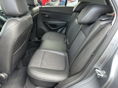 Certified 2019 Chevrolet Trax LT w/ LT Convenience Package image 20