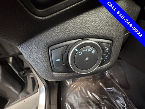 Used 2019 Ford Escape S image 24