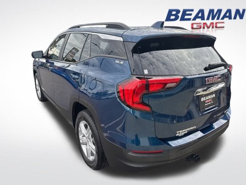 Used 2021 GMC Terrain SLE w/ Driver Convenience Package image 7