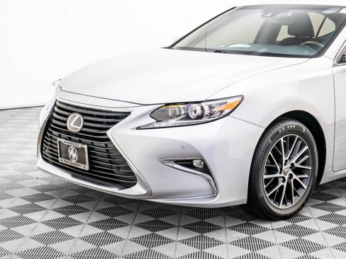 Used 2017 Lexus ES 350 image 36