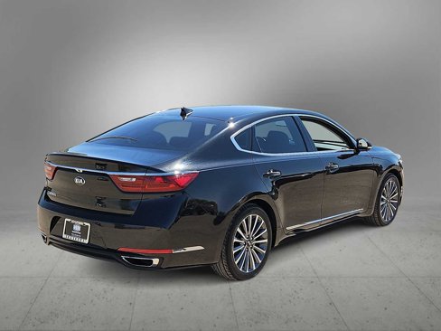 Used 2019 Kia Cadenza Premium image 8