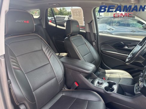 Used 2022 GMC Terrain AT4 w/ Infotainment Package II image 22