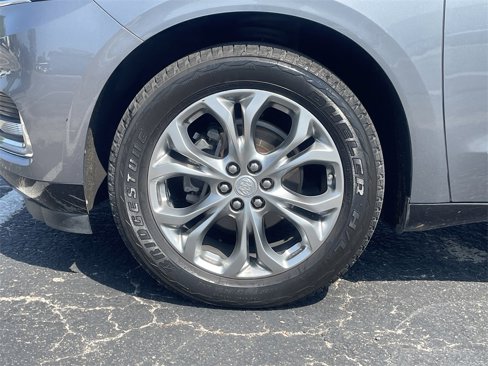 Used 2018 Buick Enclave Avenir w/ Avenir Technology Package image 9
