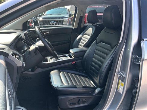 Used 2022 Ford Edge SEL image 20