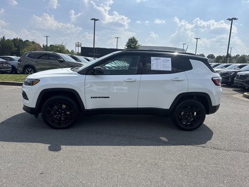 Used 2023 Jeep Compass Altitude w/ Sun and Sound Group image 7
