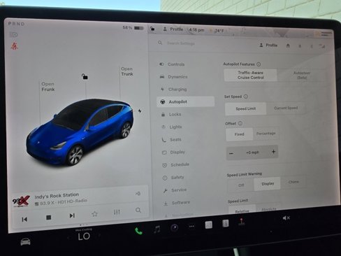 Used 2020 Tesla Model Y Long Range image 52