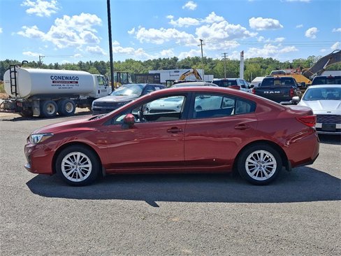 Used 2018 Subaru Impreza 2.0i Premium image 7