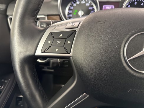 Used 2013 Mercedes-Benz ML 350 4MATIC image 31