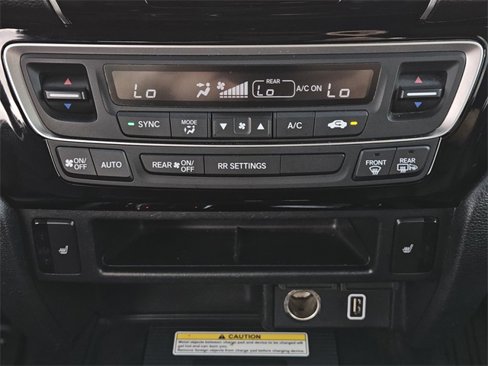 Used 2022 Honda Ridgeline Black Edition image 14