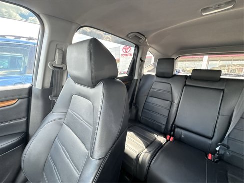 Used 2018 Honda CR-V Touring image 12