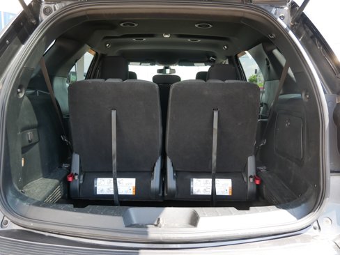 Used 2018 Ford Explorer XLT w/ Safe & Smart Package image 8
