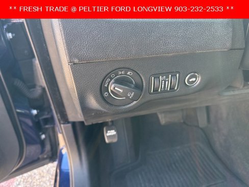 Used 2015 Chrysler 300 C w/ Light Group image 19