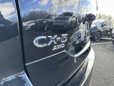 Used 2021 MAZDA CX-5 Touring image 10