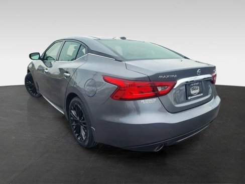 Used 2017 Nissan Maxima Platinum image 4