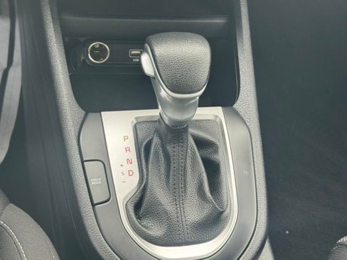 Used 2022 Kia Forte LXS image 30
