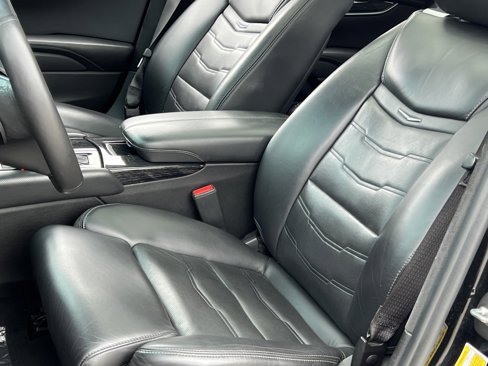 Used 2018 Cadillac XTS Platinum image 16