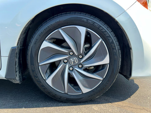 Used 2019 Honda Insight Touring image 18