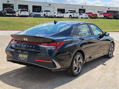 New 2025 Hyundai Elantra Sport image 5