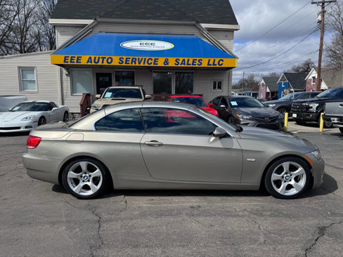 Used 2007 BMW 328i Convertible image 1