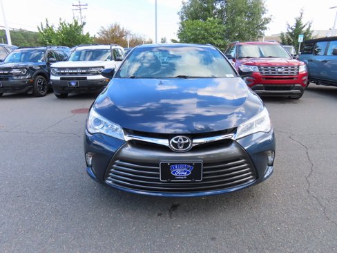 Used 2015 Toyota Camry LE image 2