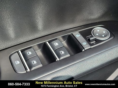 Used 2023 Kia Soul LX w/ LX Technology Package image 17