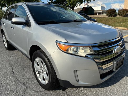 Used 2011 Ford Edge SEL w/ 201A Rapid Spec Order Code image 3