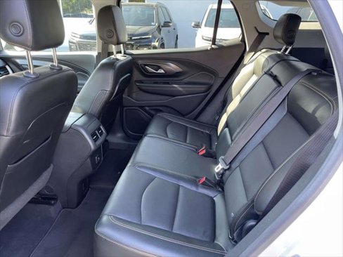 Used 2020 GMC Terrain SLT image 11