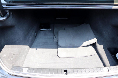 Used 2018 BMW 740i xDrive image 47