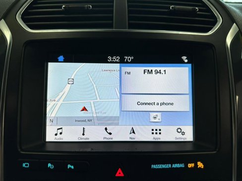Used 2019 Ford Explorer Limited w/ Ford Safe & Smart Package image 20