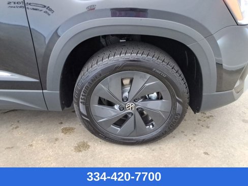 New 2025 Volkswagen Taos S image 22