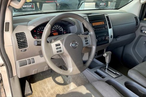 Used 2015 Nissan Frontier S image 16