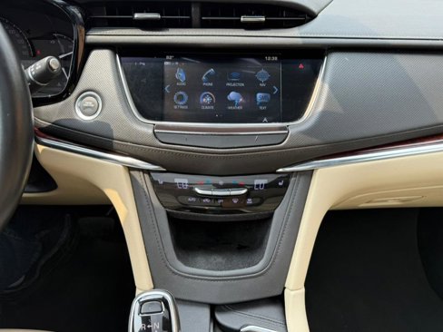 Used 2019 Cadillac XT5 Luxury image 15
