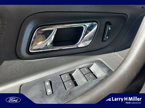 Used 2010 Ford Taurus SEL image 16