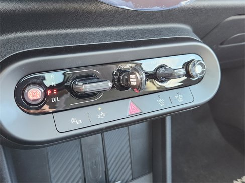 New 2025 MINI Cooper 2-Door Hardtop image 17