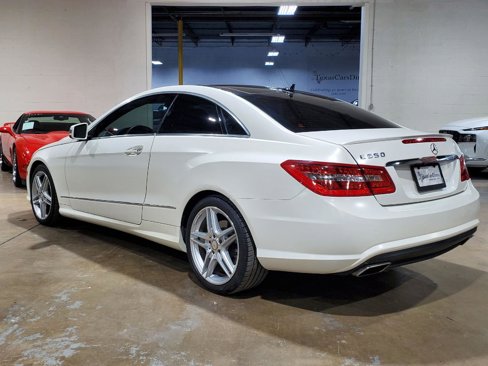Used 2013 Mercedes-Benz E 550 Coupe image 11