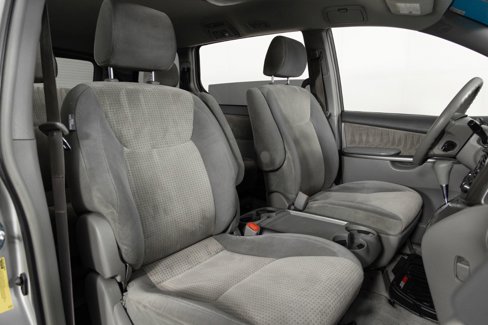 Used 2008 Toyota Sienna LE image 30