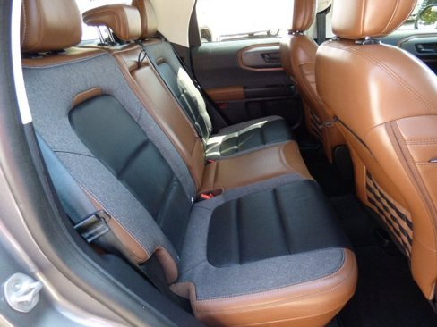 Used 2023 Ford Bronco Sport Outer Banks w/ Tech Package image 7