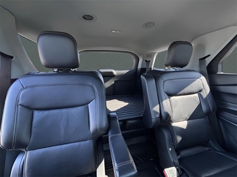 Certified 2021 Ford Explorer Limited w/ Equipment Group 301A image 24