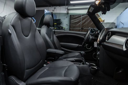 Used 2014 MINI Cooper Convertible image 23