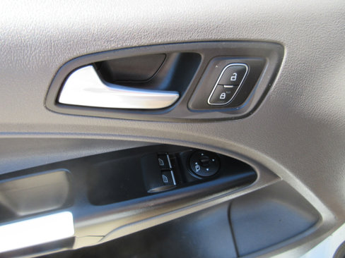 Used 2021 Ford Transit Connect XLT image 35
