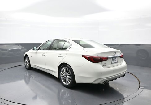 Used 2018 INFINITI Q50 Luxe w/ Essential Package (3.0T Luxe) image 8