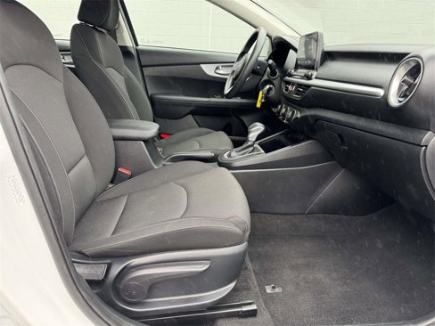 Used 2024 Kia Forte LXS image 13