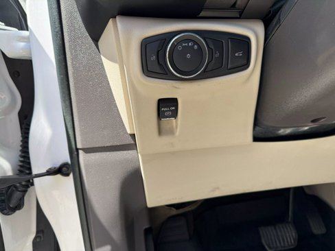 Used 2017 Lincoln MKX Reserve w/ Enhanced Security Package image 20