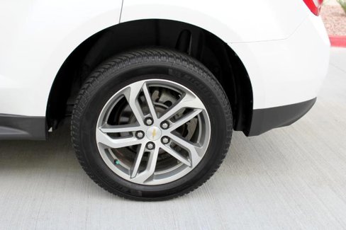Used 2016 Chevrolet Equinox LTZ w/ Enhanced Convenience Package image 41
