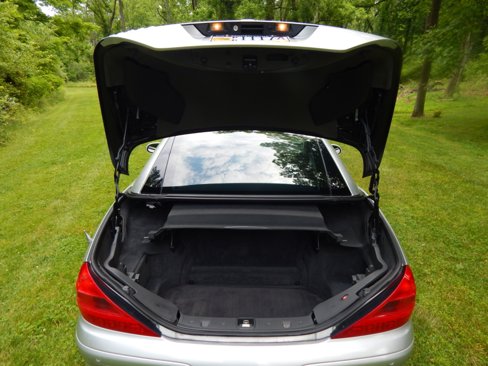 Used 2005 Mercedes-Benz SL 600 w/ AMG Sport Pkg image 19