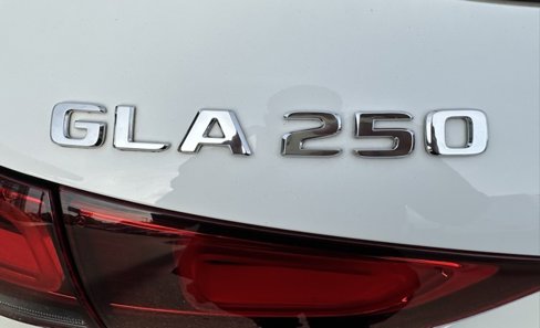 Certified 2023 Mercedes-Benz GLA 250 4MATIC image 9